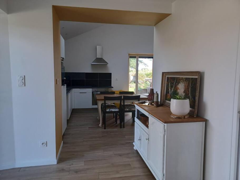 Apartament ~ Au Calme A La Campagne ~ La Meziere Zewnętrze zdjęcie